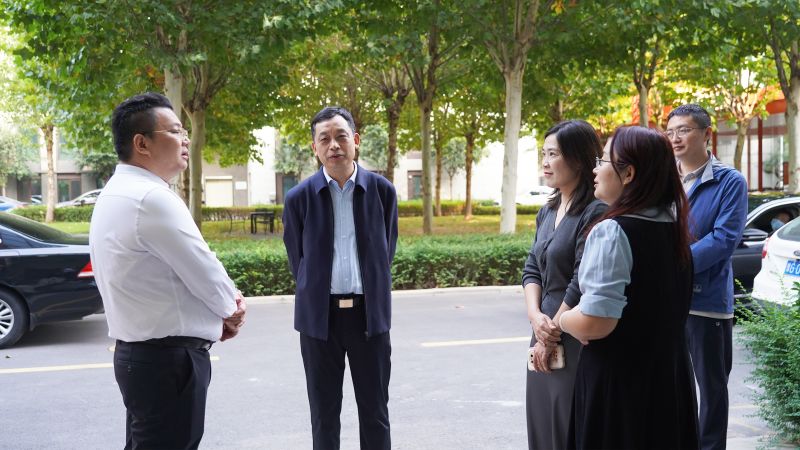 欢迎市委外办一行莅临完美体育网页_完美(中国)
调研指导