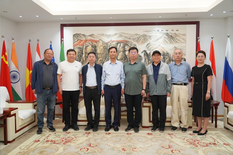 欢迎省环保产业协会焦飞会长一行莅临调研！